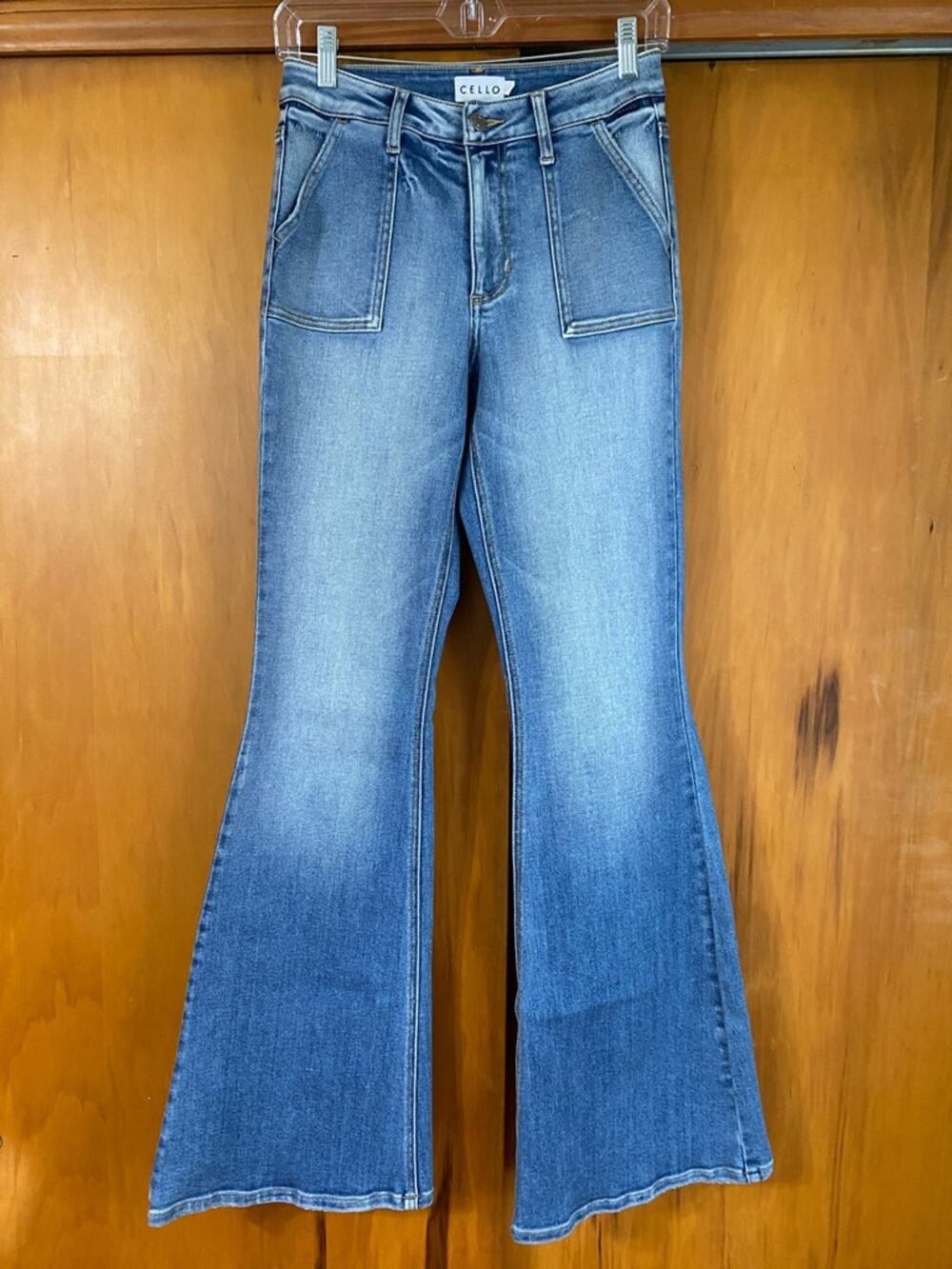 Cello Mid-Blue High-Rise Flare Jeans Stretch Pockets Bell Bottoms Boho Hippie